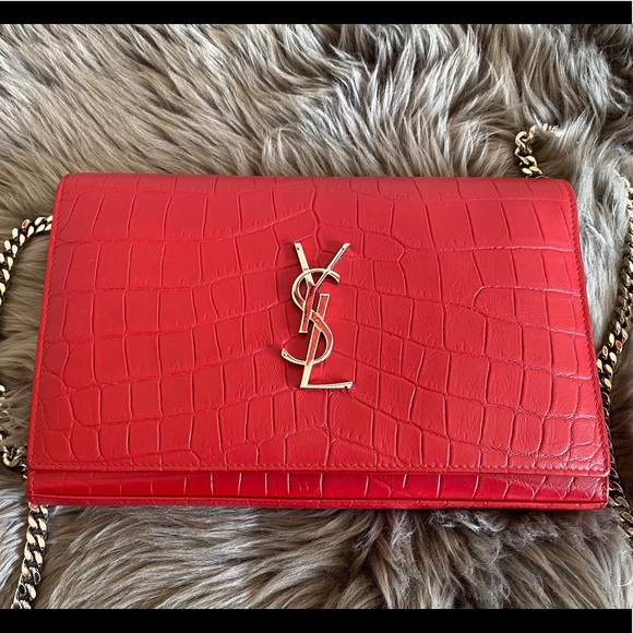 ❤️🎈Saint Laurent YSL Crossbody Bag Red Crocodile - Picture 2 of 8